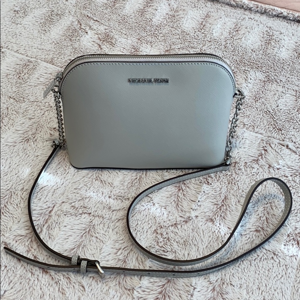 🎀NEW🎀 Michael Kors Large Cindy Dome Crossbody